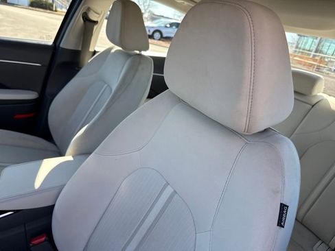 Certified 2023 Hyundai Sonata SEL w/ Convenience Package image 11