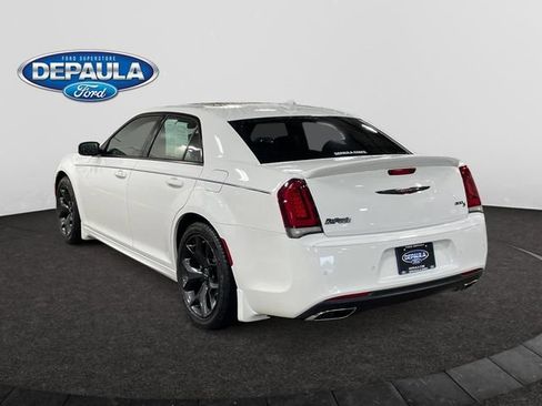 Used 2023 Chrysler 300 S w/ Comfort Group RWD image 4