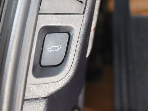 Used 2021 Toyota Sequoia Platinum image 50