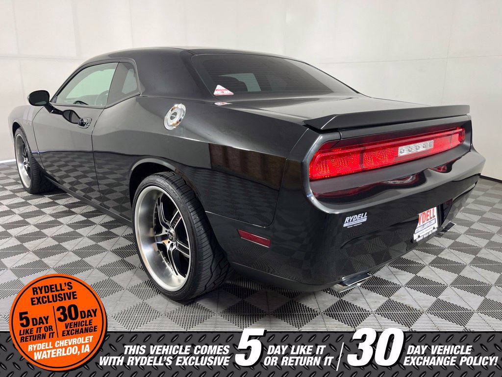 Used 2009 Dodge Challenger R/T RWD image 8