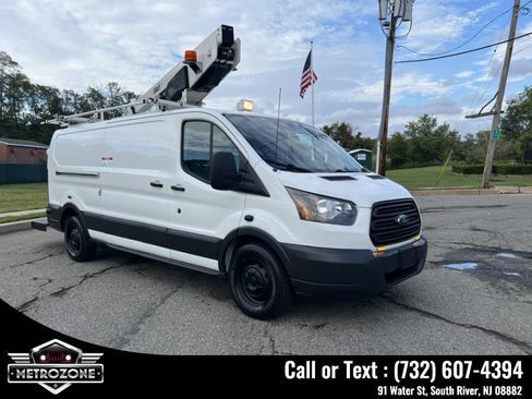 Used 2018 Ford Transit 350 148 Low Roof image 4