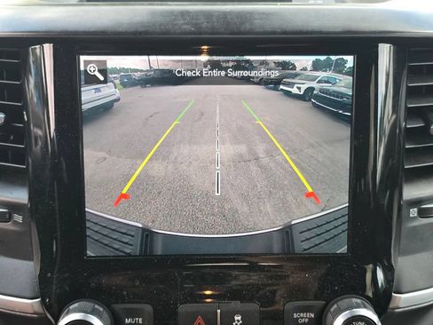 Used 2021 RAM 2500 Big Horn w/ Level B Equipment Group AWD/4WD image 22