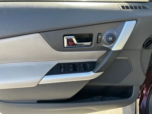 Used 2011 Ford Edge Limited w/ 302A Rapid Spec Order Code image 16