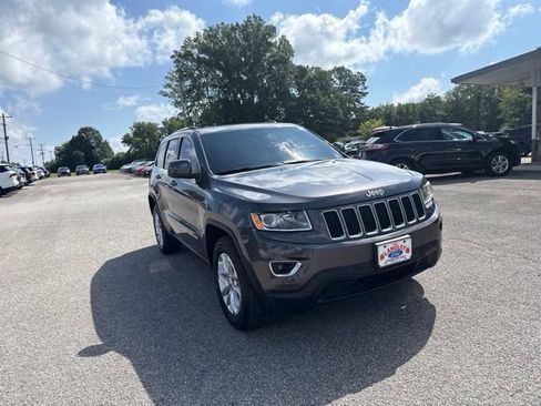 Used 2016 Jeep Grand Cherokee Laredo w/ Quick Order Package 23E AWD/4WD image 8