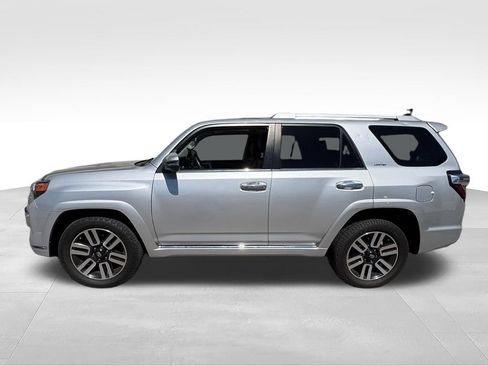 Used 2014 Toyota 4Runner Limited AWD/4WD image 2