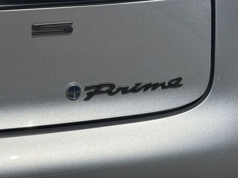 Certified 2024 Toyota Prius Prime Premium w/ Advanced Technology Package FWD image 30