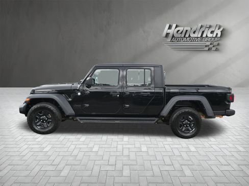 Used 2021 Jeep Gladiator Sport AWD/4WD image 7