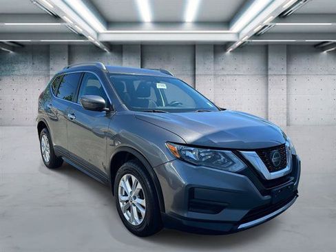 Used 2018 Nissan Rogue S w/ S Value Package AWD/4WD image 2