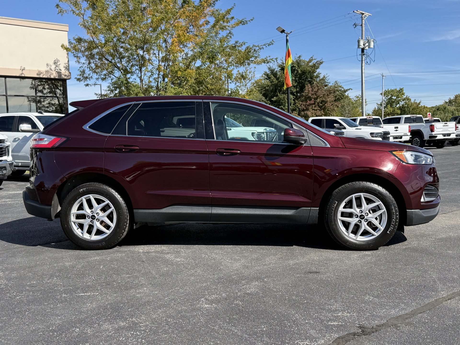 Used 2024 Ford Edge SEL w/ Convenience Package AWD/4WD image 9