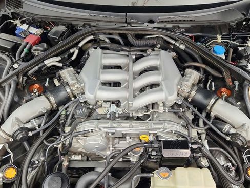Used 2014 Nissan GT-R Black Edition AWD/4WD image 15