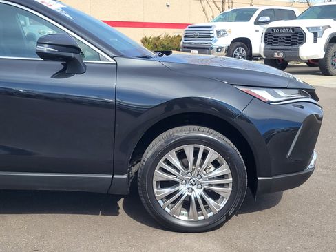 Certified 2024 Toyota Venza Limited image 7