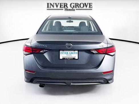 Used 2023 Nissan Sentra SR w/ SR Premium Package FWD image 6