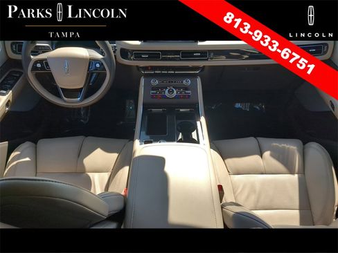 Certified 2024 Lincoln Aviator Reserve w/ Equipment Group 201A image 11