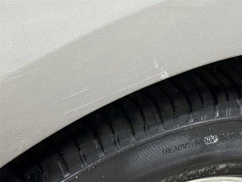 Used 2012 MAZDA MAZDA5 Sport image 41