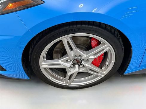 Used 2023 Chevrolet Corvette Stingray Coupe w/ Z51 Performance Package RWD image 29