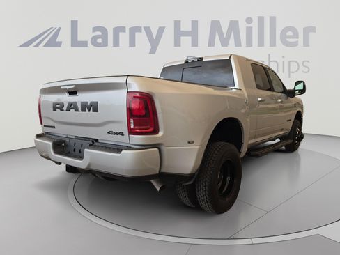 New 2026 RAM 3500 Laramie w/ Night Edition AWD/4WD image 5