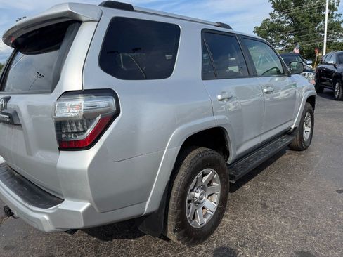 Used 2015 Toyota 4Runner 4WD image 11