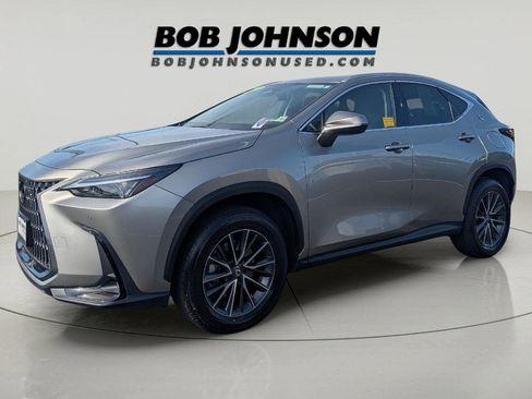 Used 2025 Lexus NX 350 AWD w/ Accessory Package (2T) image 5