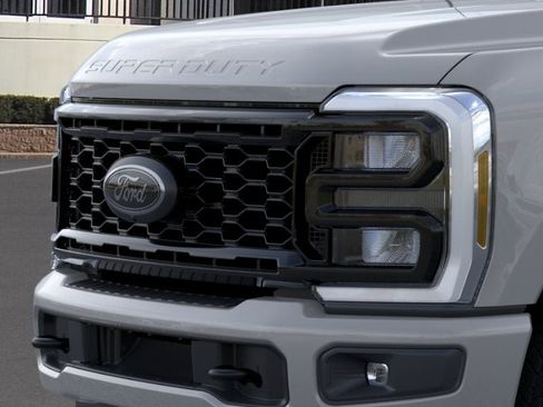 New 2026 Ford F350 Lariat w/ Black Appearance Package AWD/4WD image 39