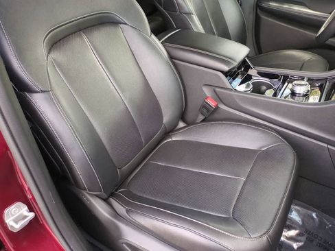 Certified 2023 Jeep Grand Cherokee Limited w/ Luxury Tech Group II AWD/4WD image 22