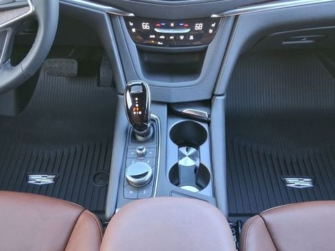 New 2026 Cadillac XT5 Premium Luxury w/ Driver Assist Package image 15