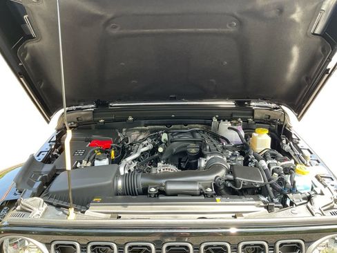 New 2025 Jeep Gladiator Sport image 13