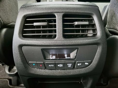 Used 2022 Honda Pilot Sport image 24