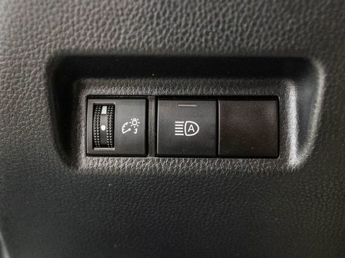 Used 2024 Toyota RAV4 LE AWD/4WD image 19