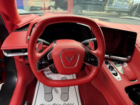 Used 2020 Chevrolet Corvette Stingray Preferred Cpe w/ 2LT Preferred Equipment Group RWD image 13