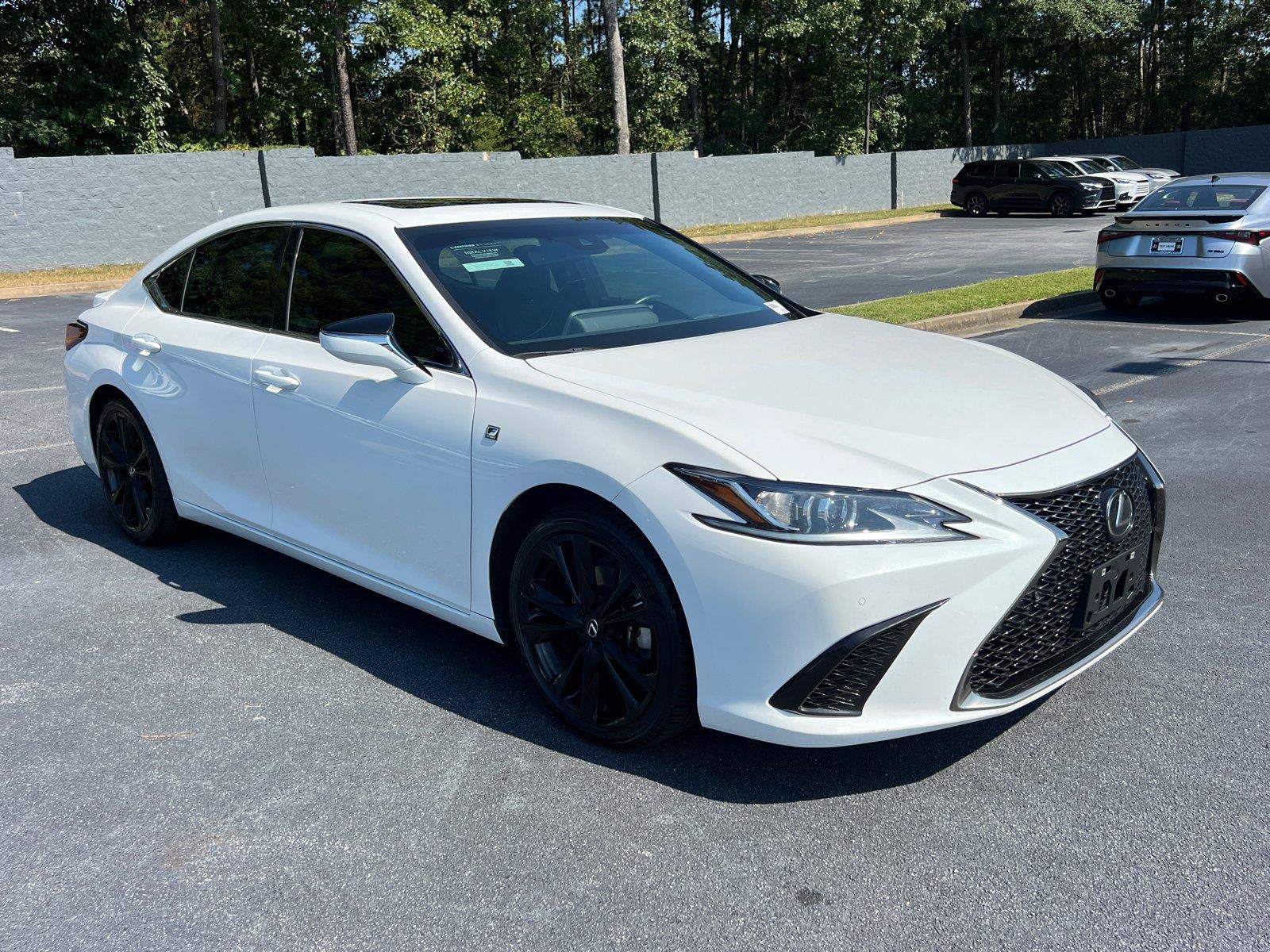 Certified 2022 Lexus ES 350 F Sport w/ Accessory Package FWD image 3