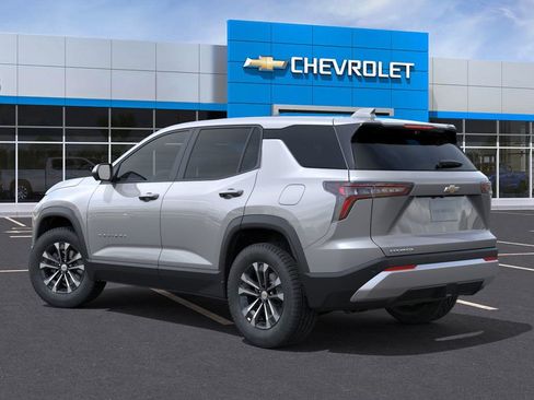 New 2026 Chevrolet Equinox LT image 3