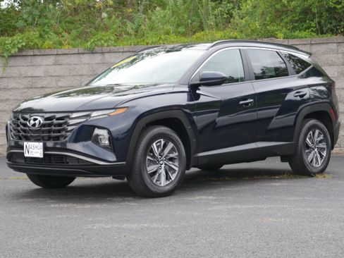Used 2024 Hyundai Tucson Blue AWD/4WD image 1