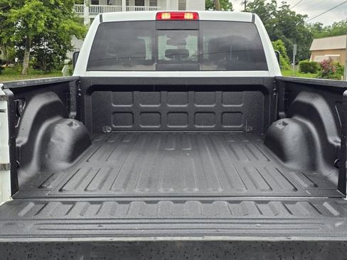 Used 2024 RAM 2500 Laramie AWD/4WD image 11