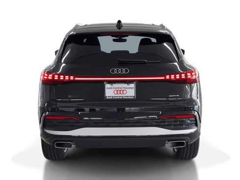 New 2025 Audi Q5 Premium Plus image 10