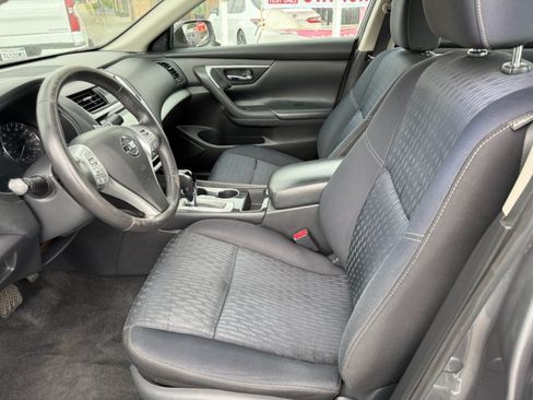 Used 2018 Nissan Altima 2.5 SV FWD image 11