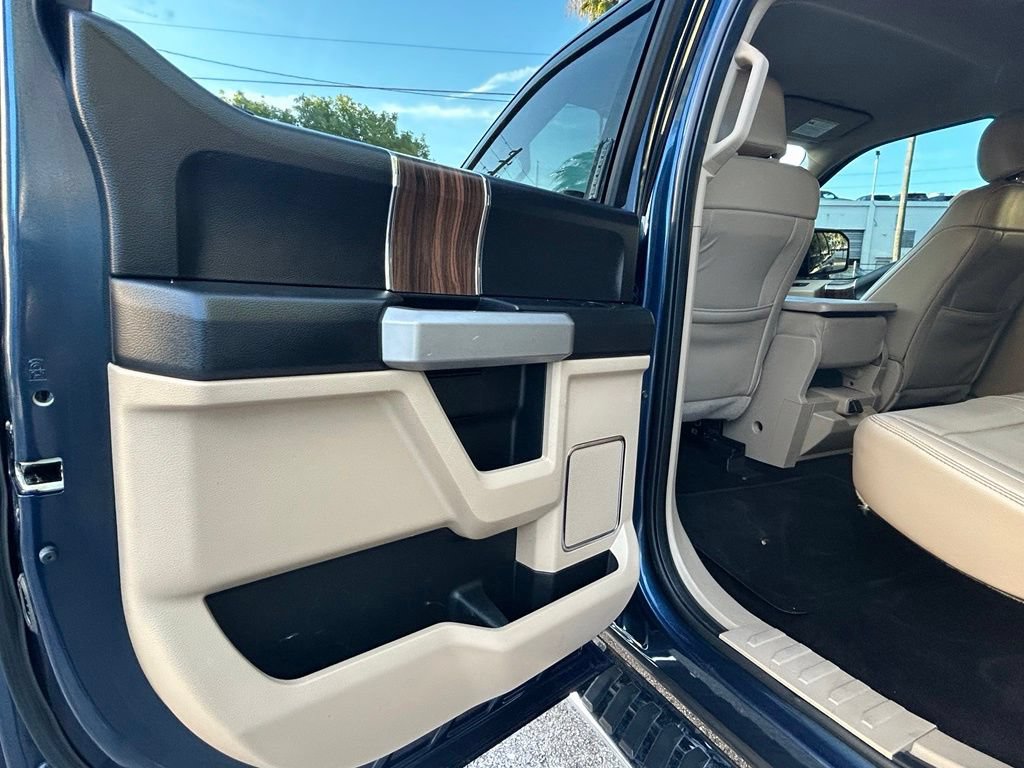 Used 2017 Ford F150 Lariat w/ Equipment Group 501A Mid AWD/4WD image 46