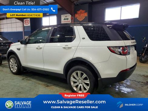 Used 2017 Land Rover Discovery Sport SE AWD/4WD image 3