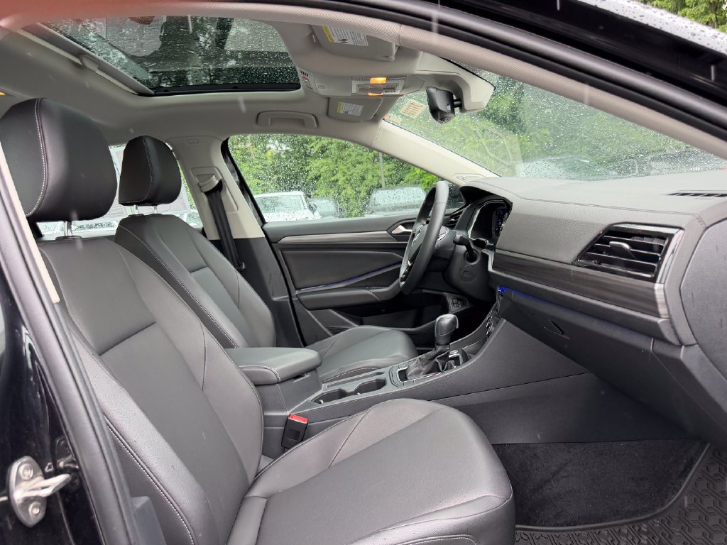 Used 2020 Volkswagen Jetta SEL FWD image 18