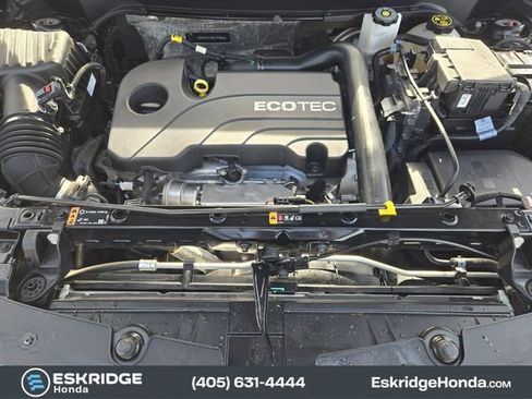 Used 2022 Chevrolet Equinox LT image 33