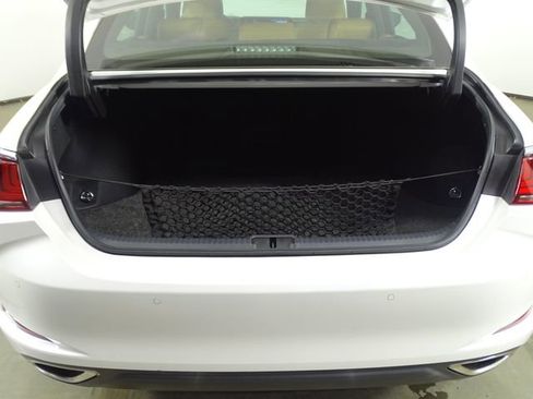 Used 2019 Lexus ES 350 w/ Premium Package image 16