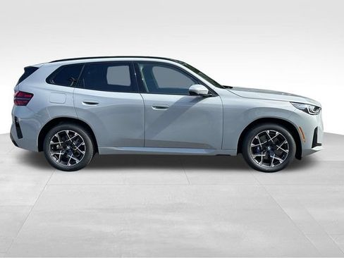 New 2026 BMW X3 xDrive30i w/ Premium Package AWD/4WD image 2