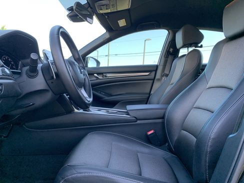 Used 2019 Honda Accord Sport image 14