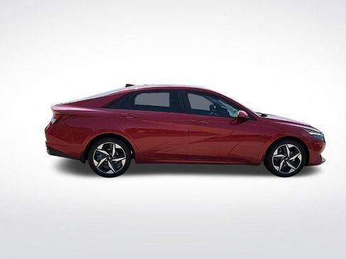 Used 2023 Hyundai Elantra SEL w/ Convenience Package FWD image 5