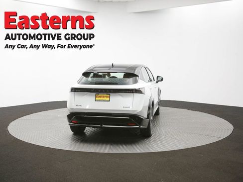 Used 2023 Nissan Ariya FWD image 38