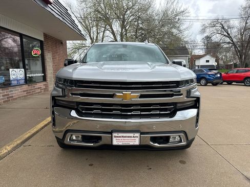 Used 2020 Chevrolet Silverado 1500 LTZ image 31