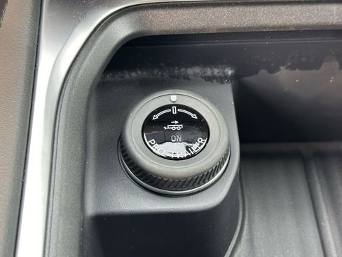 New 2026 Ford Expedition Active image 31