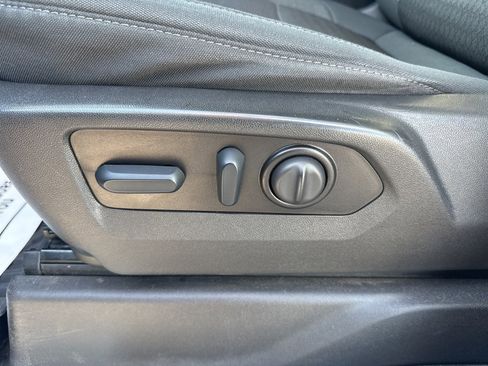 Used 2022 Chevrolet Silverado 1500 LT Trail Boss w/ LPO, Dark Essentials Package image 27