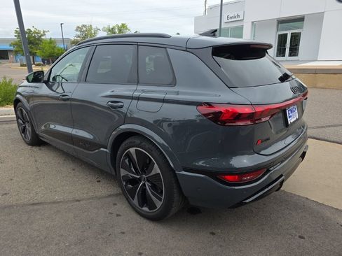 Used 2025 Audi SQ6 e-tron Prestige w/ Black Edition One AWD/4WD image 3