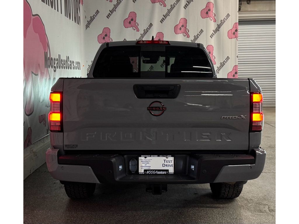 Used 2023 Nissan Frontier Pro-X w/ Pro-X Premium Package RWD image 11
