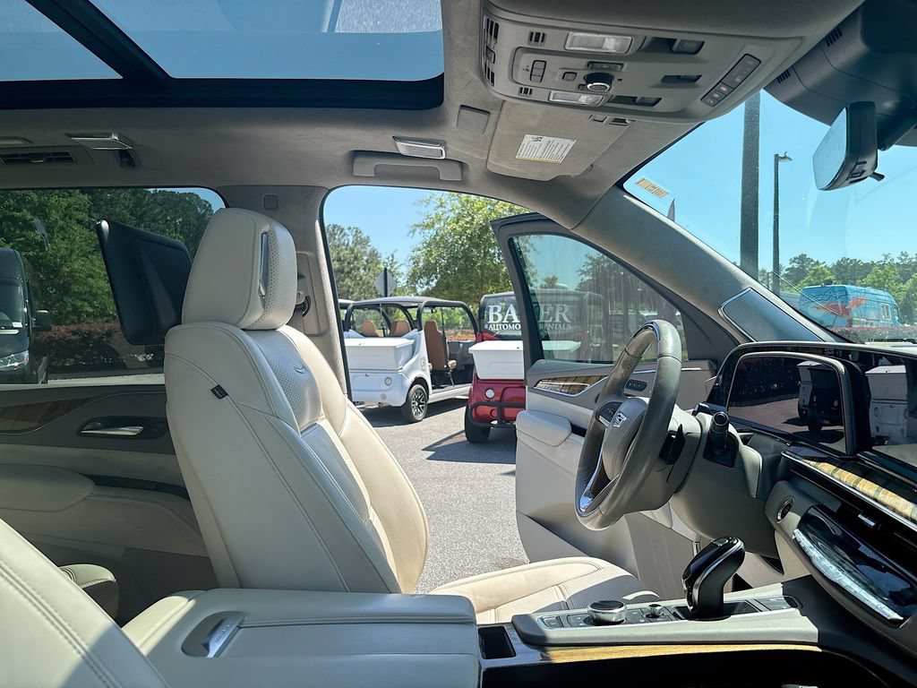 Used 2022 Cadillac Escalade ESV Sport Platinum AWD/4WD image 27